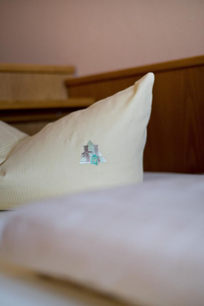 Rennsteighotel Herrnberger Hof Neuhaus am Rennweg Eksteriør billede