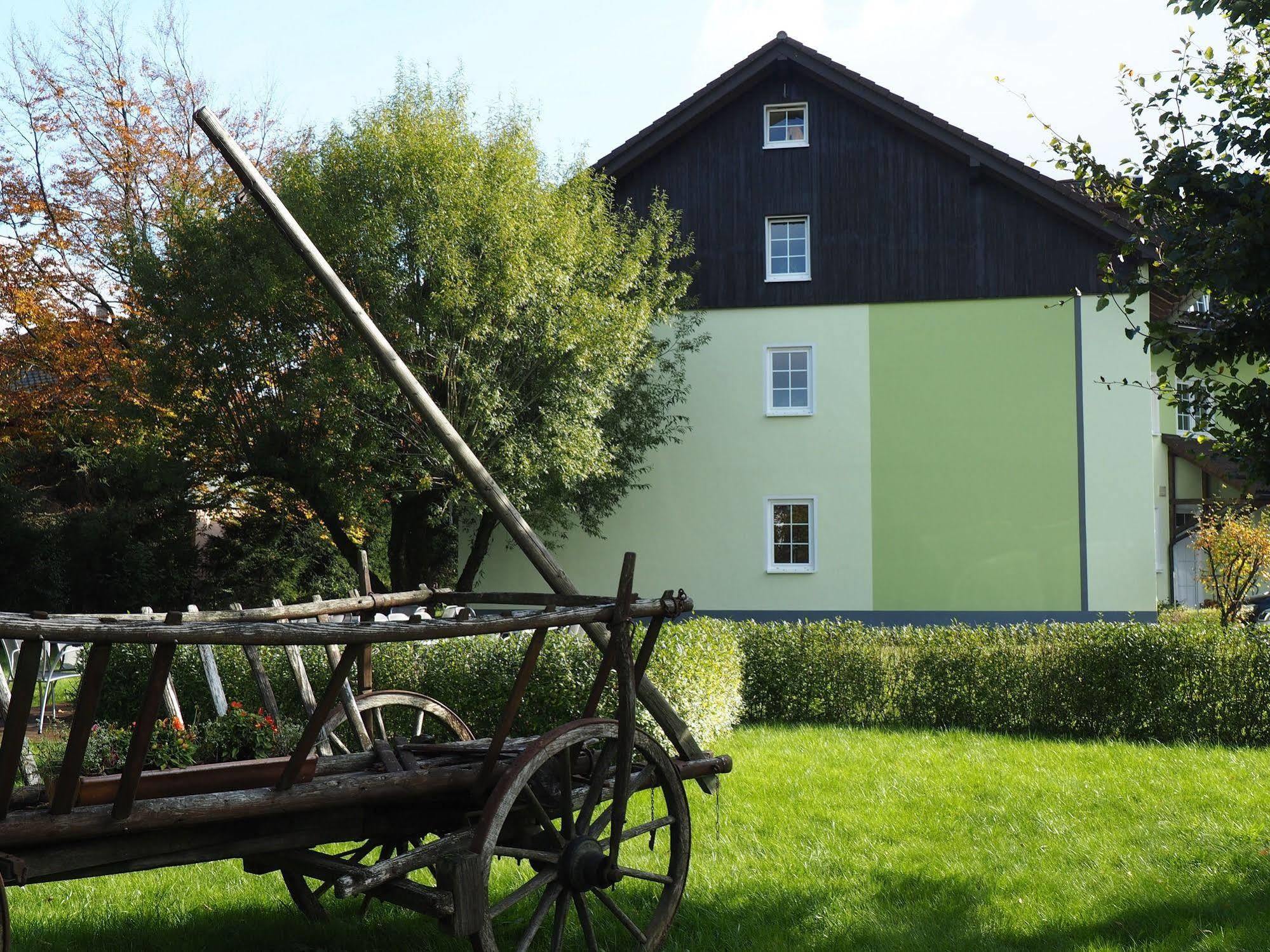 Rennsteighotel Herrnberger Hof Neuhaus am Rennweg Eksteriør billede